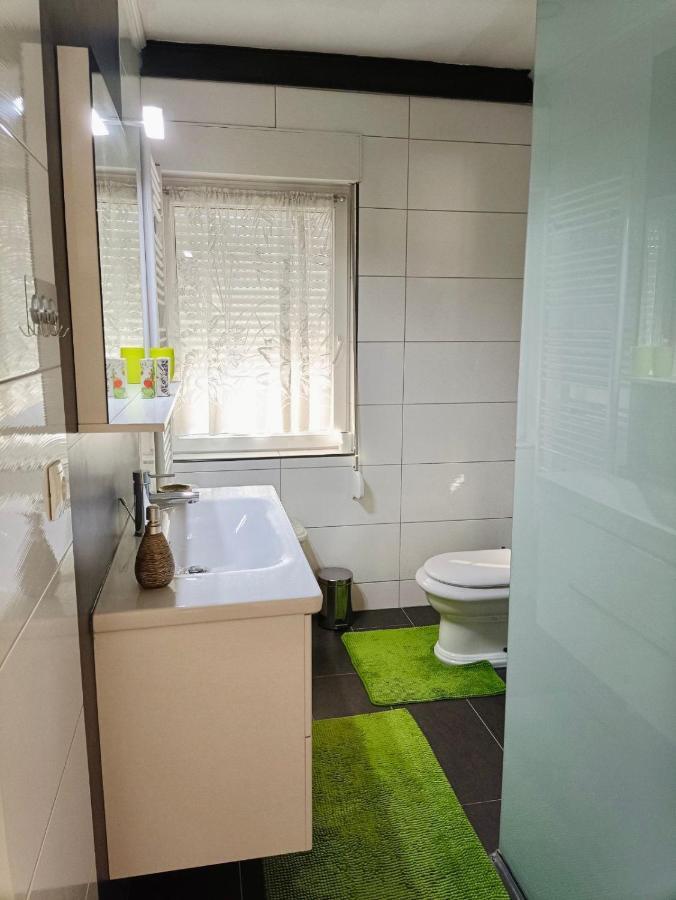 דירות מוסטר Poseidon House מראה חיצוני תמונה